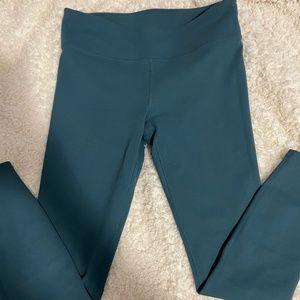 Teal Fabletics Leggings